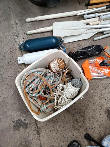 Matriaal voor bootje, Enlèvement, Utilisé