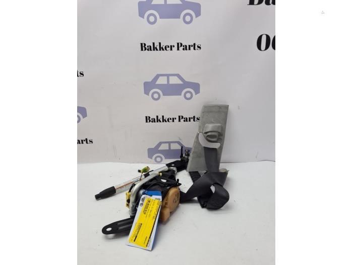 Tendeur de ceinture droit d'un Honda Civic, Autos : Pièces & Accessoires, Habitacle & Garnissage, Honda, Utilisé, 3 mois de garantie