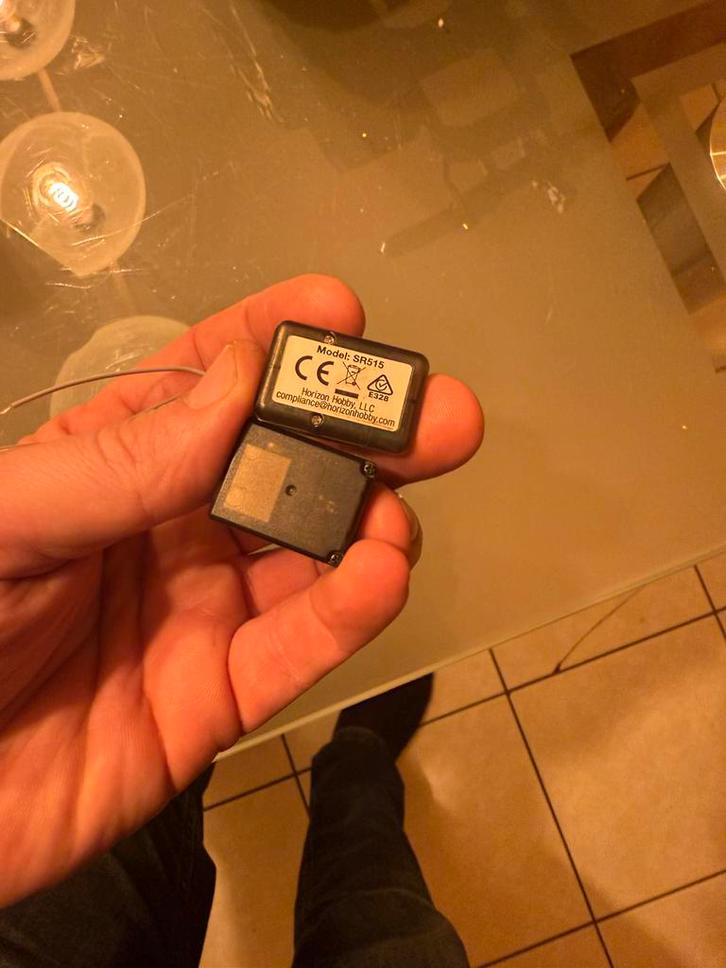 Spectrum 5 kanaals ontvanger sr515, Hobby en Vrije tijd, Modelbouw | Radiografisch | Auto's, Zo goed als nieuw, Ophalen