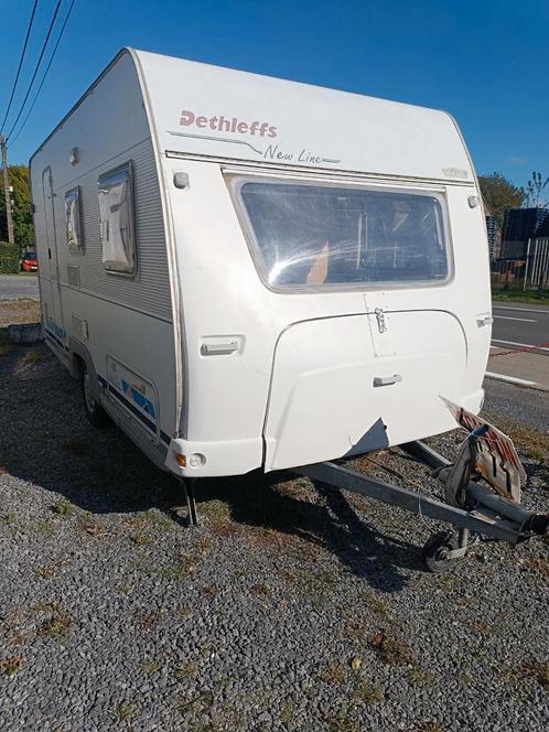 Caravane Dethleffs GSM 0498/97/19/84, Caravanes & Camping, Caravanes, Particulier, jusqu'à 4, 1000 - 1250 kg, Banquette en rond