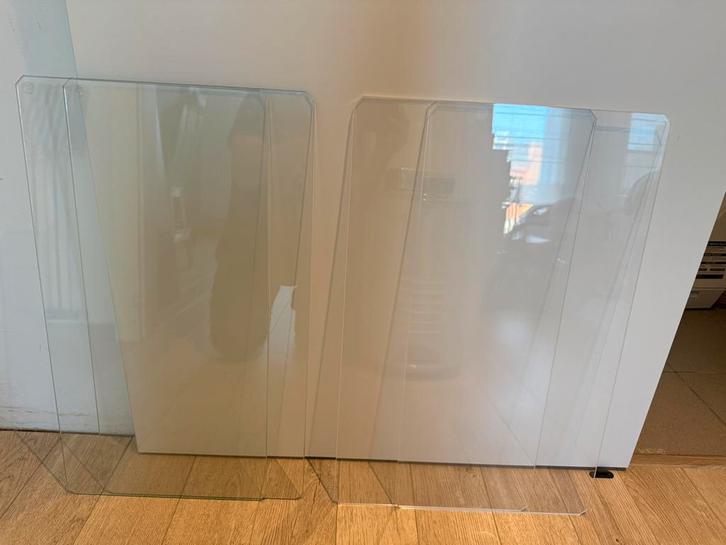 Schabben ikea vitrinikast milsbo, Huis en Inrichting, Kasten | Vitrinekasten, Zo goed als nieuw, Glas, Ophalen