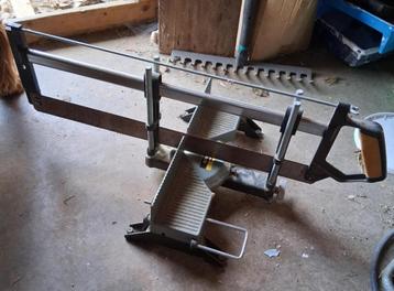 Scie à braquet , Scie à angles  beschikbaar voor biedingen