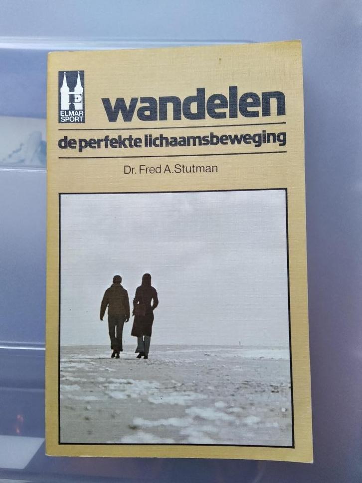 Wandelen de perfekte lichaamsbeweging, Livres, Loisirs & Temps libre, Utilisé, Autres sujets/thèmes, Enlèvement ou Envoi