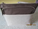 Trousse de maquillage beige et brune, Handtassen en Accessoires, Toilettassen, Ophalen, Nieuw, Beige, Heer of Dame