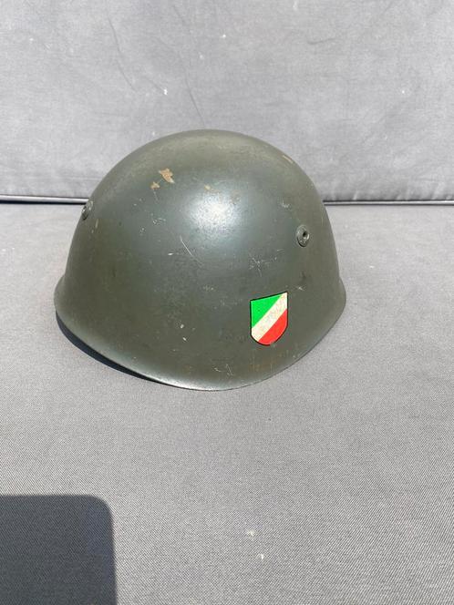 Casque italien 1940 1945, Collections, Objets militaires | Seconde Guerre mondiale, Enlèvement ou Envoi