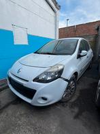 Renault Clio 3 essence 1.2 essen pour ***pièces détachées***, Autos, Achat, Entreprise, Essence, Clio
