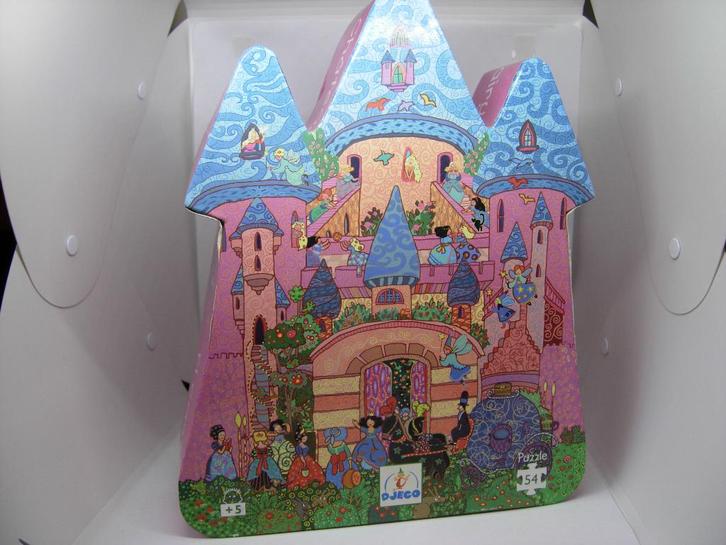 puzzle château féérique Djeco 54 pièces, Enfants & Bébés, Jouets | Puzzles pour enfants, Utilisé, 4 à 6 ans, Plus de 50 pièces