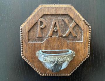 Mini-wijwatervat beschikbaar voor biedingen