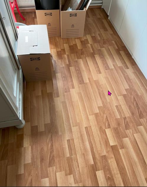 Gratis laminaat vloer - ong 51m², Doe-het-zelf en Bouw, Vloerdelen en Plavuizen, Gebruikt, Laminaat, 10 m² of meer, Ophalen