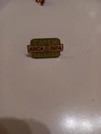 Broche arca et bifa, Envoi