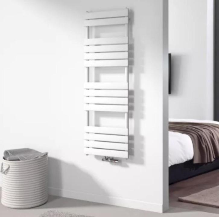 Nieuwe Vipera Vulcan design handdoek radiator voor badkamer, Doe-het-zelf en Bouw, Verwarming en Radiatoren, Nieuw, Radiator, Ophalen