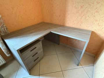 Bureau mélanine beige - gris beschikbaar voor biedingen
