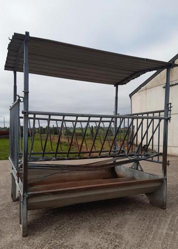 râtelier à foin  beschikbaar voor biedingen
