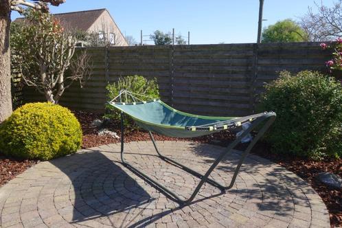 Hangmat (gebruikt maar behoorlijk goede staat), Tuin en Terras, Hangmatten, Gebruikt, Eenpersoons, Met standaard, Opvouwbaar, Buiten