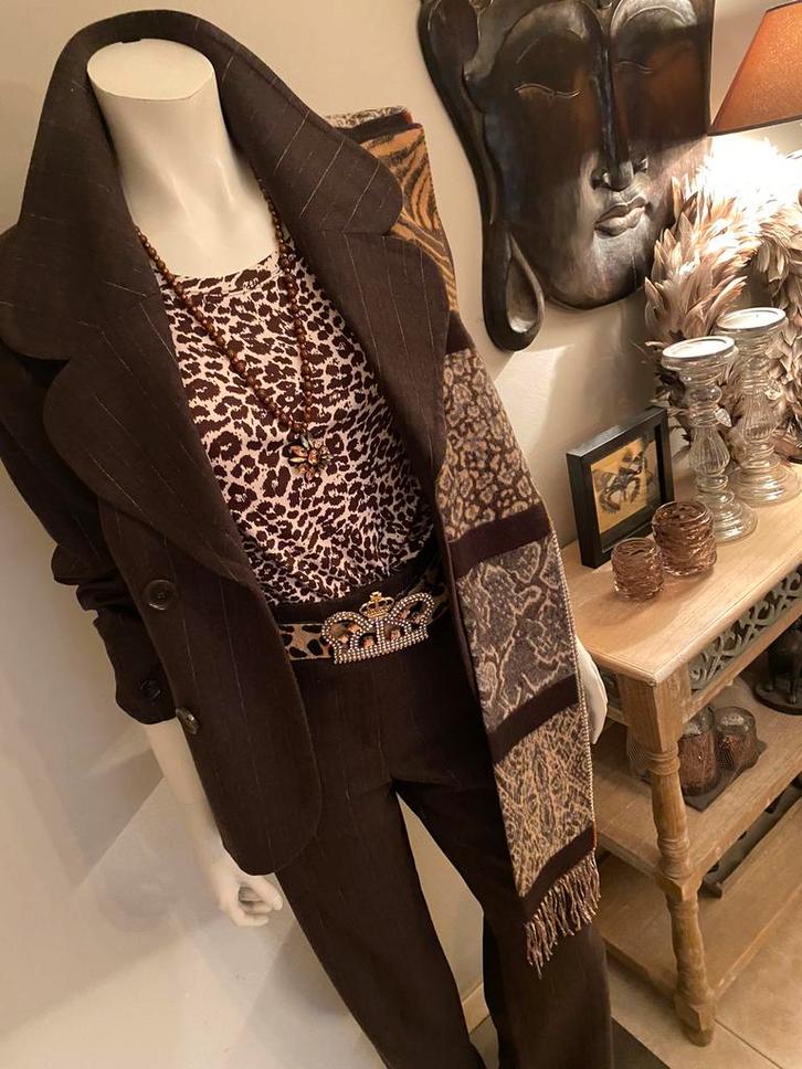 TAILLEUR-PANTALON XANDRES Mt 42 - MARCCAIN, Vêtements | Femmes, Vestes & Costumes, Neuf, Enlèvement ou Envoi