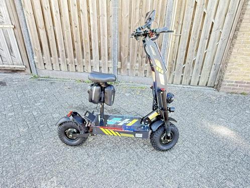 E scooter 8000W Dual motor 60V/40A 100 km/u Splinternieuw, Fietsen en Brommers, Steps, Nieuw, Ophalen