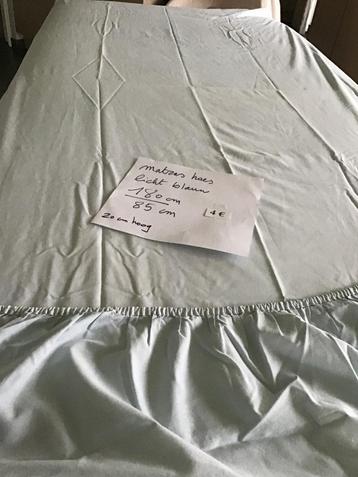matras hoes licht blauw 180 cm op 85 cm beschikbaar voor biedingen