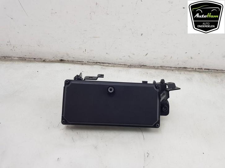 CAMERA VOOR Volvo V60 II (ZW) (01-2018/12-2022), Auto-onderdelen, Overige Auto-onderdelen, Volvo, Gebruikt