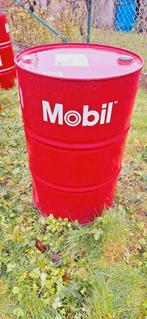 Grote olievaten te koop, Enlèvement