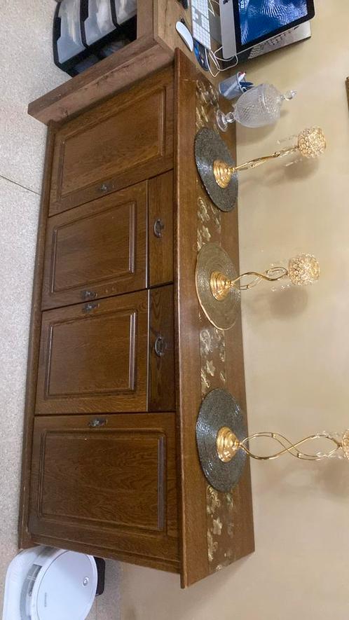 Houten dressoir in klassieke stijl, Huis en Inrichting, Kasten | Dressoirs, Gebruikt, Minder dan 50 cm, 75 cm of meer, Met lade(s)