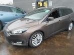 SPATBORD LINKS VOOR Ford Focus 3 Wagon (2171304), Gebruikt, Links, Ford, Spatbord