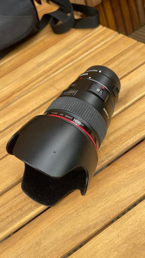 Canon 35mm 1:14 lens + mount adapter EF - EOSM + zonnekap, Audio, Tv en Foto, Foto | Lenzen en Objectieven, Zo goed als nieuw