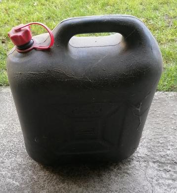 jerrycan, Enlèvement