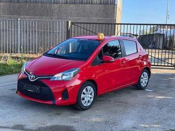 Toyota Yaris 1.0i VVT-i Active and pack Live 2 disponible aux enchères