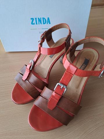 Sandalen Zinda M38 beschikbaar voor biedingen