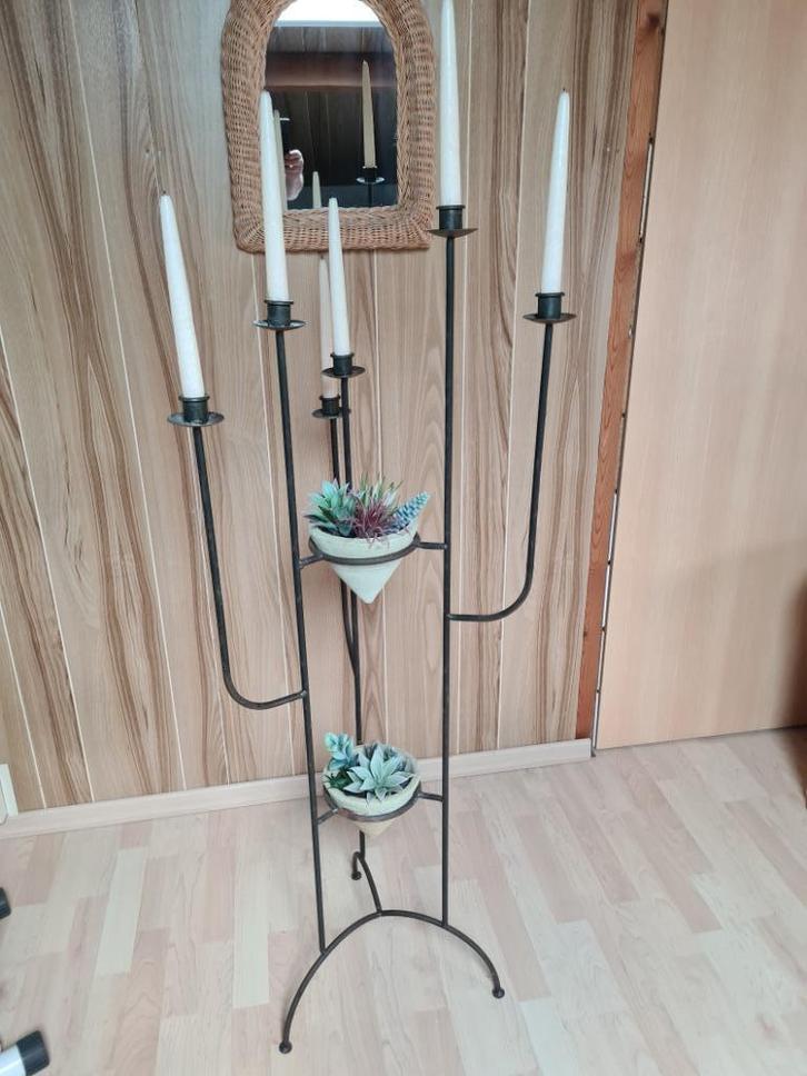 Mooie, hoge, staande  kaarsenstaander, Huis en Inrichting, Woonaccessoires | Kandelaars en Kaarsen, Kandelaar, 75 cm of meer, Metaal