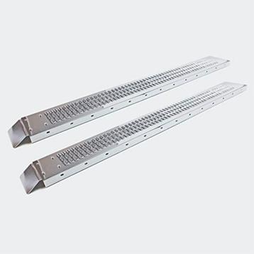 Oprijplaten vaste en opvouwbare totaal 180 cm beschikbaar voor biedingen