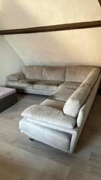 Natuzzi hoeksalon Afmeting 3,9mx3,9m  beige nubuck, Huis en Inrichting, Ophalen, Gebruikt, 300 cm of meer, 75 tot 100 cm