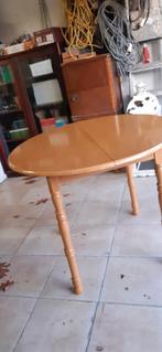 Rond tafeltje afmeting 90cm diameter, Ophalen