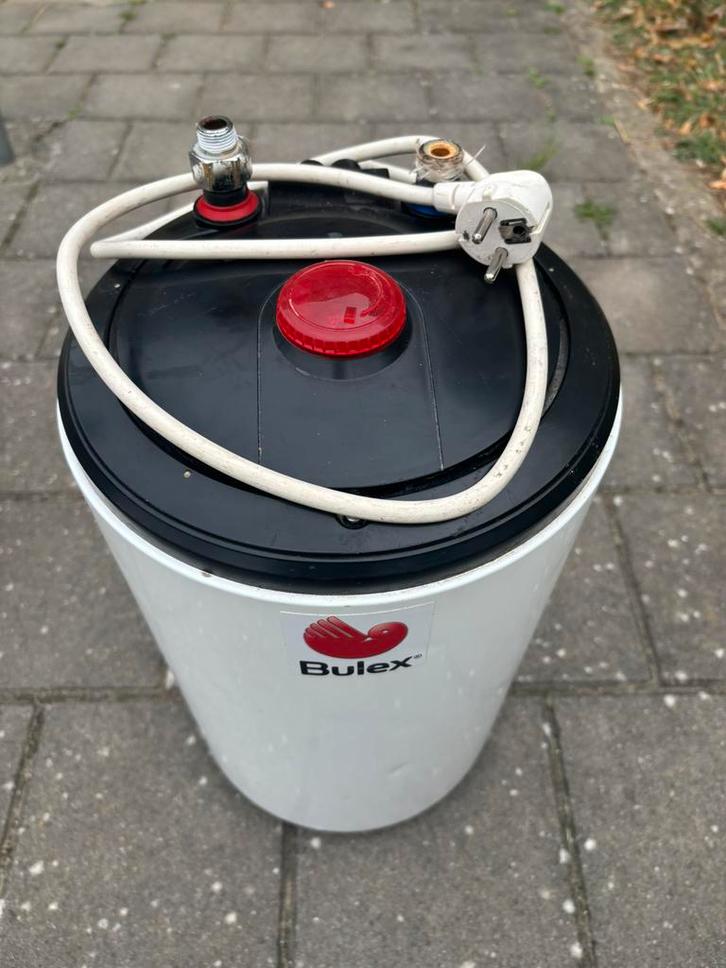 Bulex 10 liter elektrische boiler in uitstekende staat, Doe-het-zelf en Bouw, Chauffageketels en Boilers, Zo goed als nieuw, Geiser