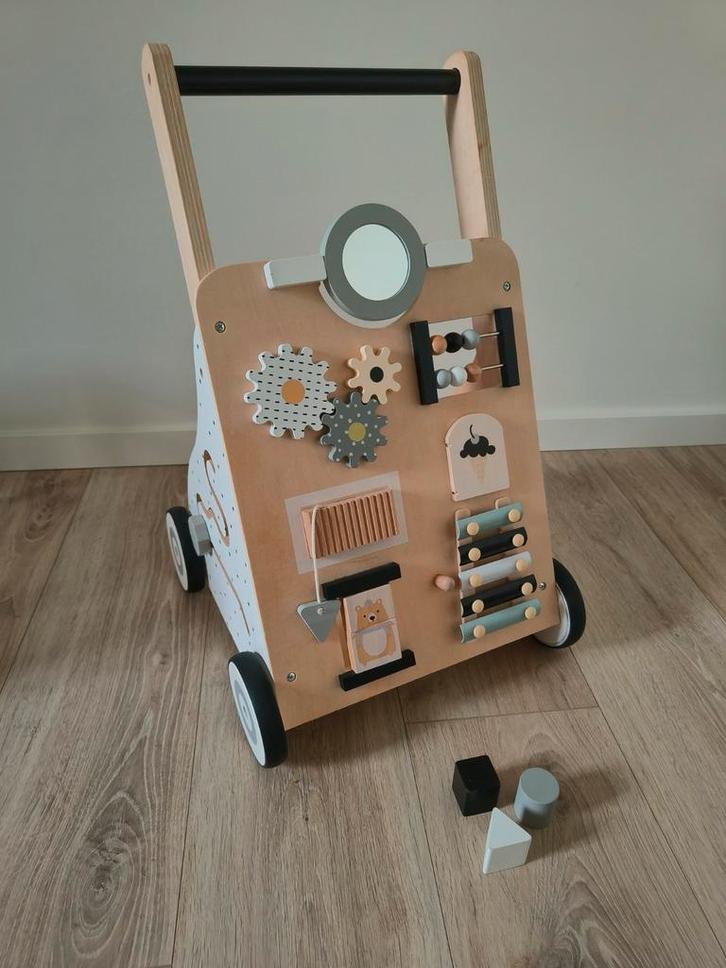 Houten Loopwagen Petite Amélie ️⬛⚪⚙️, Kinderen en Baby's, Speelgoed | Houten speelgoed, Zo goed als nieuw, Duw- of Trekspeelgoed