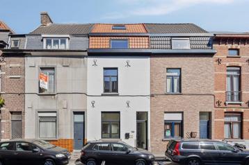 Woning te koop in Sint-Amandsberg, 3 slpks beschikbaar voor biedingen