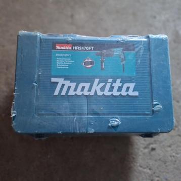 Nieuw in koffer - Makita boormachine, boorhamer, beitelhamer beschikbaar voor biedingen