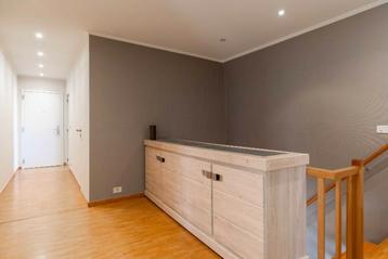 Appartement te huur in Roeselare, Immo, Huizen te huur, 216 m², Appartement, 173 kWh/m²/jaar