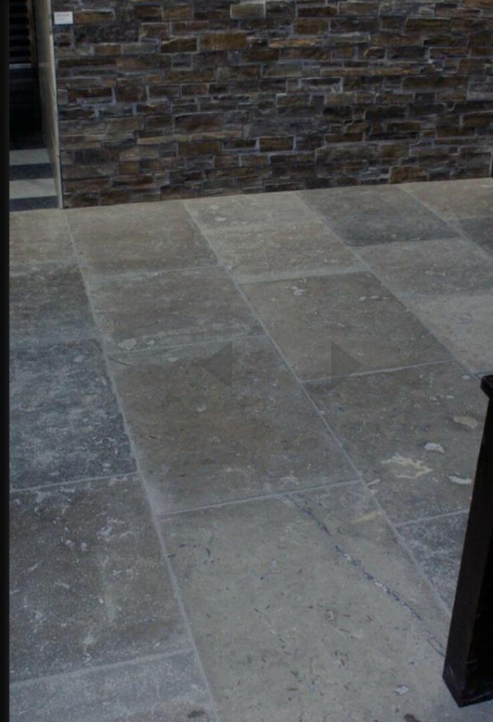 132M2 BOURGONDISCHE DALLEN TEGELS MEDOC VIEUX, Tuin en Terras, Bloempotten, Nieuw, Overige materialen, Overige vormen, Ophalen of Verzenden