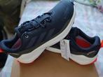 Sneakers voor heren.. maat 44, Ophalen of Verzenden, Nieuw, Schoenen