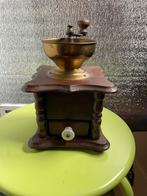Antieke koffie molen, Antiek en Kunst, Ophalen
