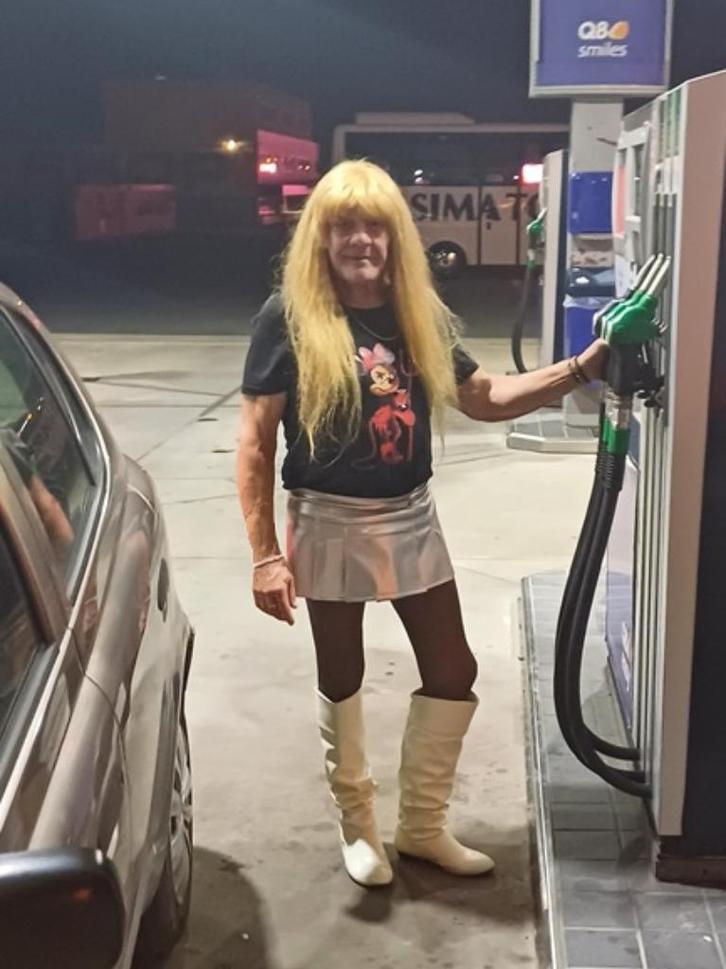 trav zoekt gezelligheid, Contacten en Berichten, Man zoekt Man