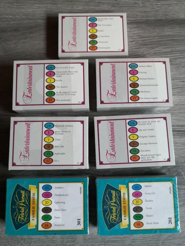 Nieuwe blokjes trivial pursuit vragenkaarten (nog 2 stuks), Hobby en Vrije tijd, Gezelschapsspellen | Overige, Ophalen