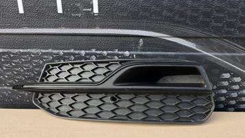 Voorbumper Rooster Audi A3 8V S-line S3 Kapjes Inleg Links beschikbaar voor biedingen