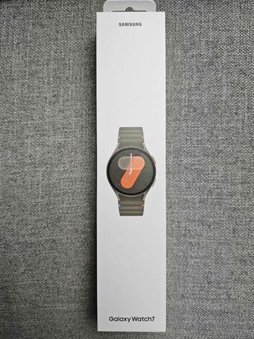 Samsung Galaxy Watch 7 Groen 40mm beschikbaar voor biedingen