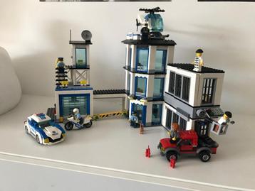 Lego City Politiebureau 60141