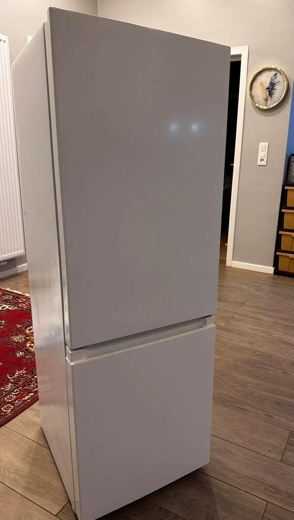 Frigo combiné blanc 1,40 m – congélateur 3 tiroirs, Elektronische apparatuur, Koelkasten en IJskasten, Zo goed als nieuw, Ophalen
