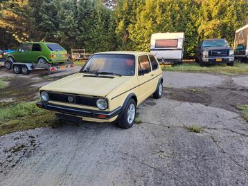 VW Golf I BJ 1977 1.6 essence, Autos, Particulier, Essence, Achat