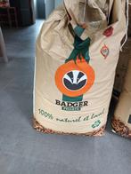 8 zakken badger pellet, Tuin en Terras, Brandhout, Ophalen