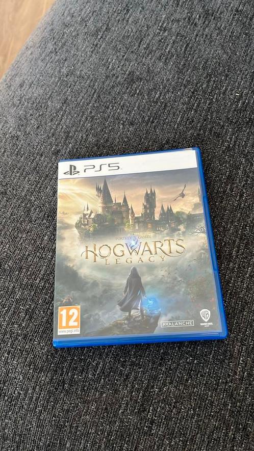 Hogwarts Legacy PS5 + ongebruikte voucher code, Games en Spelcomputers, Games | Sony PlayStation 5, Ophalen of Verzenden